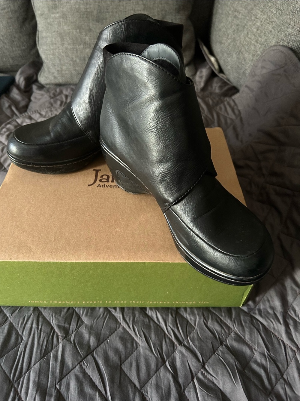 Jambu Women’s Wedge Ankle Boots Black Vegan Leather Size 9.5 M